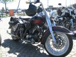 Mit 25 alten Harleys durch den Kreis Stormarn fahren