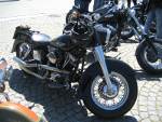 Mit 25 alten Harleys durch den Kreis Stormarn fahren