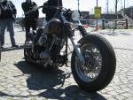 Mit 25 alten Harleys durch den Kreis Stormarn fahren